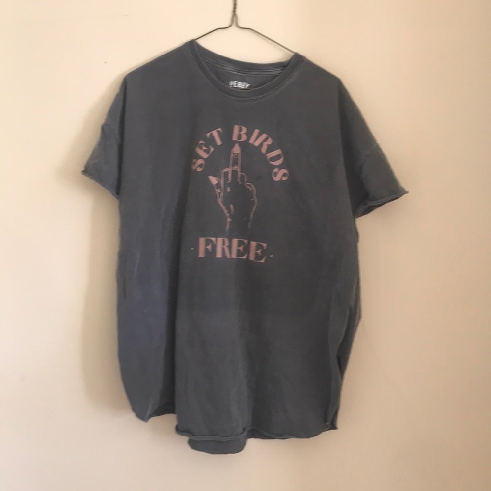 Side slit tee